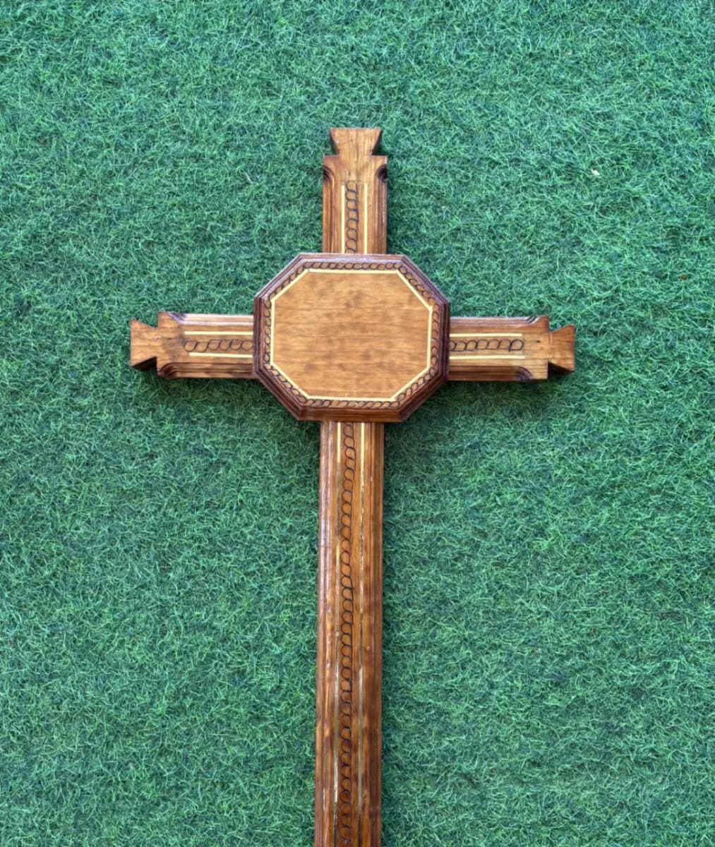 Cruz de Madera 20