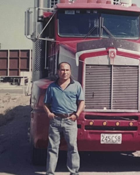 Retrato de Ricardo Mendoza Perez