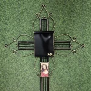 Cruz de Metal 02