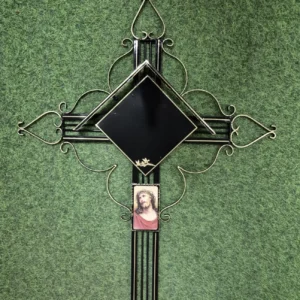 Cruz de Metal 03